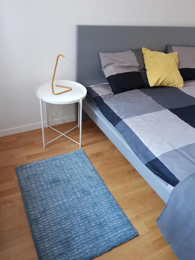 Apartma Seven App *